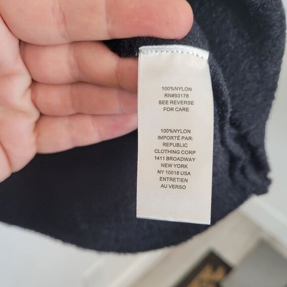 Tahari T Chenille Thick Knit Oversized Sweater Mock Neck Black Minimalist Large - Picture 12 of 12